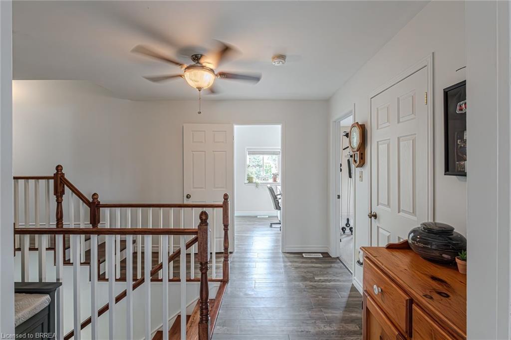 388 Mckellar Street Property Photo 25