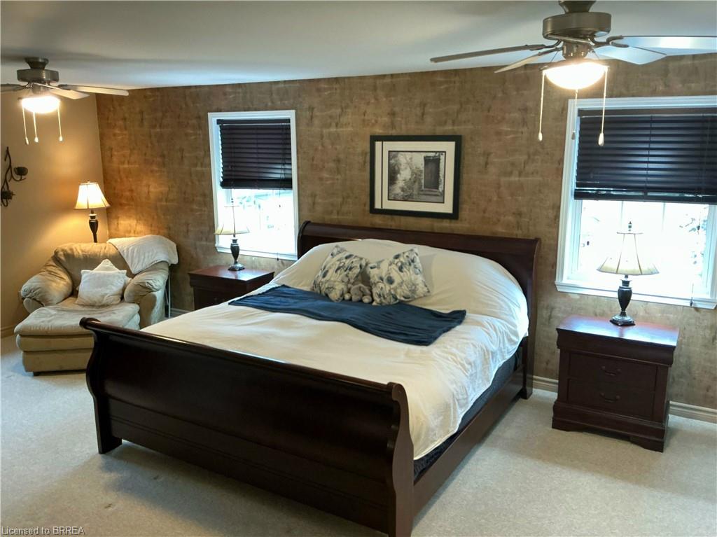 388 Mckellar Street Property Photo 26