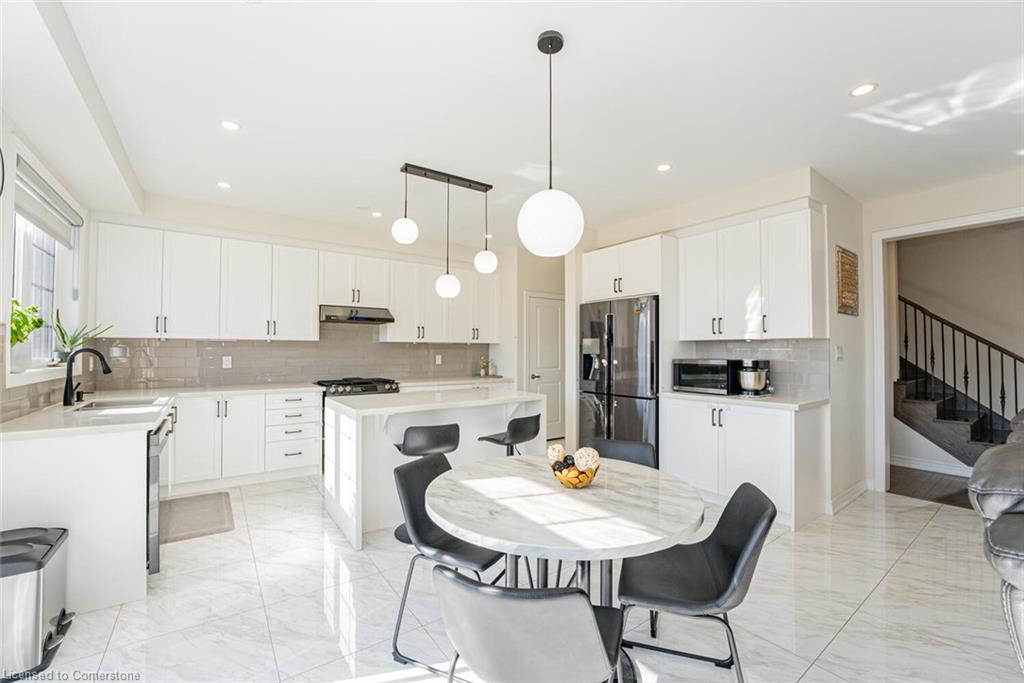 22 Fruitvale Circle Property Photo 11