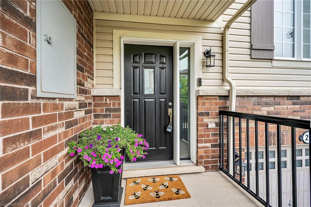 21 Hepworth Crescent Property Photo 3