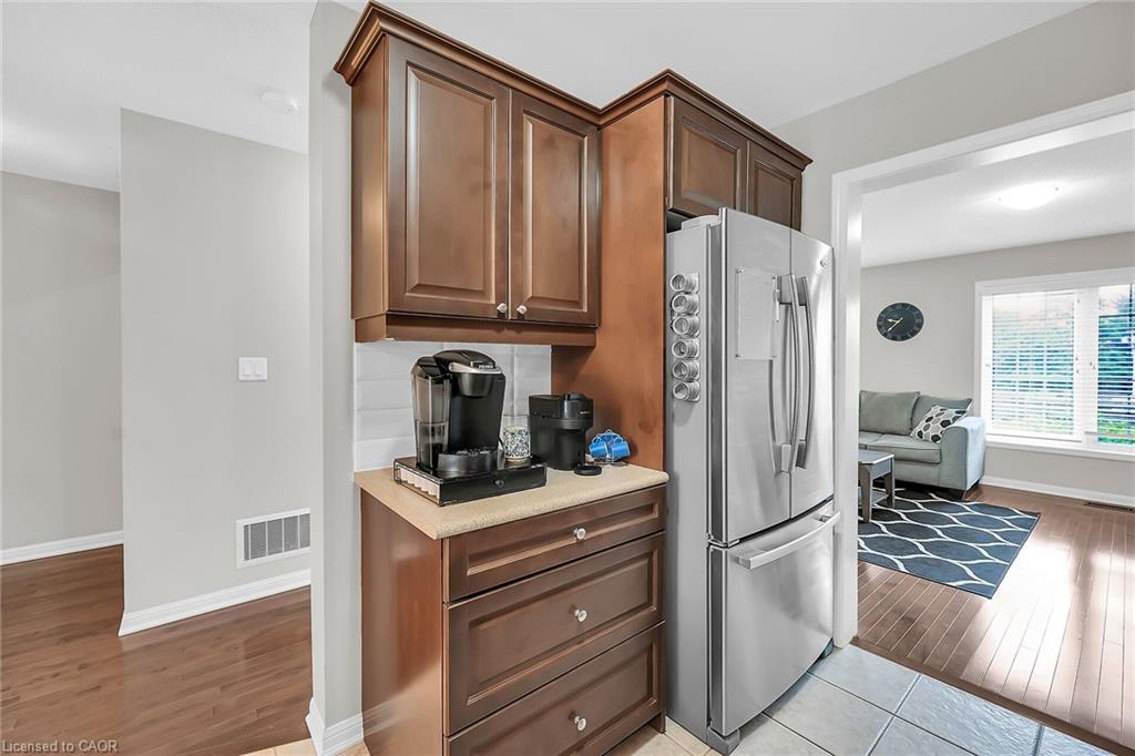 21 Hepworth Crescent Property Photo 10