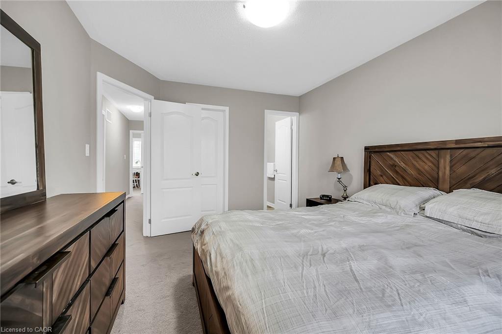 21 Hepworth Crescent Property Photo 21