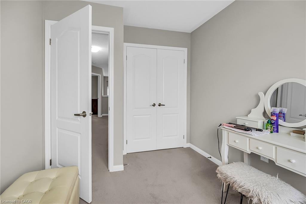 21 Hepworth Crescent Property Photo 26