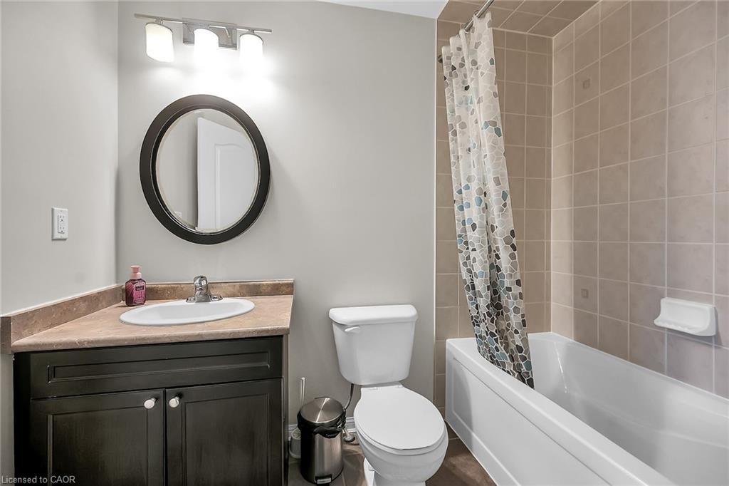 21 Hepworth Crescent Property Photo 27