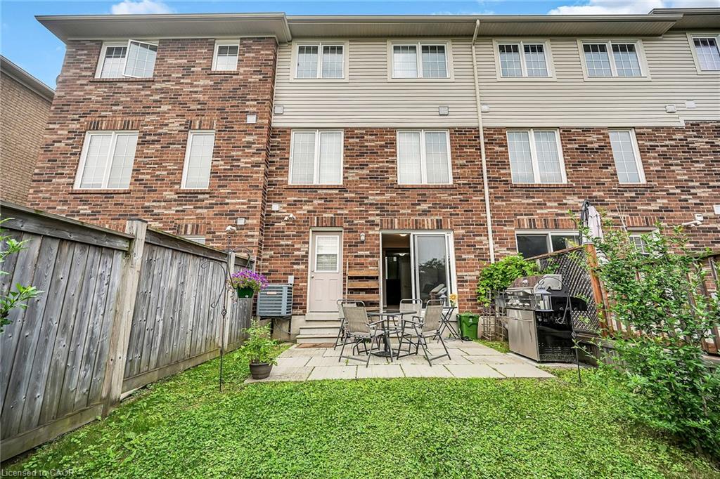 21 Hepworth Crescent Property Photo 37