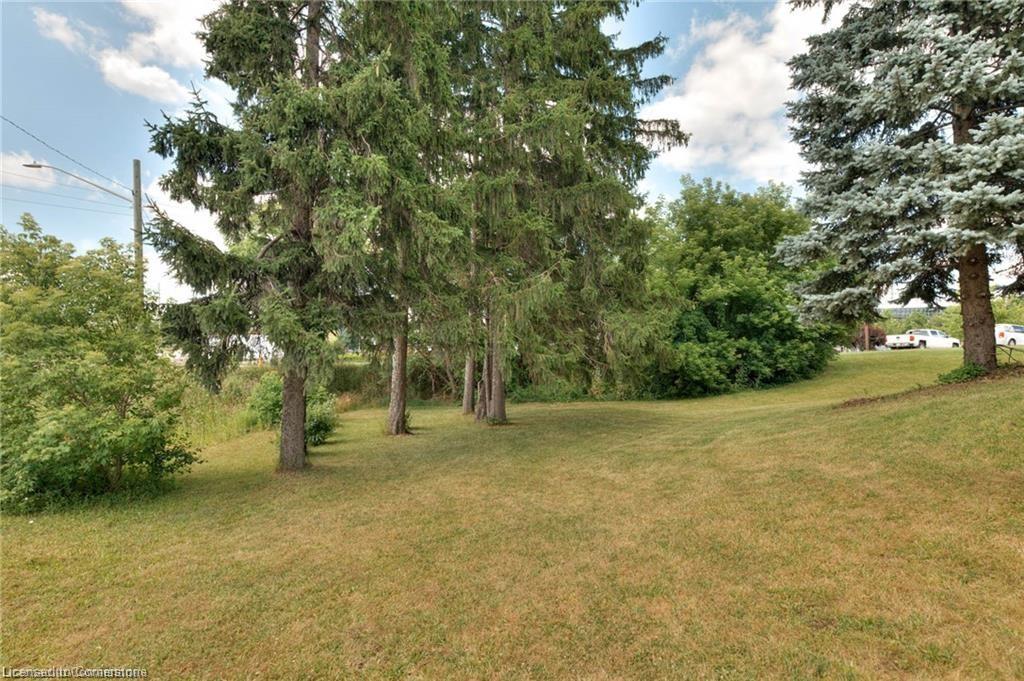 28 Manitou Drive Property Photo 20