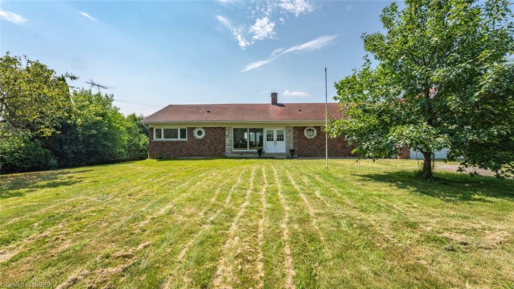 598 Colborne Street W Property Photo 3