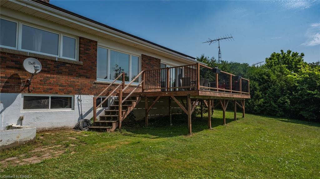 598 Colborne Street W Property Photo 33