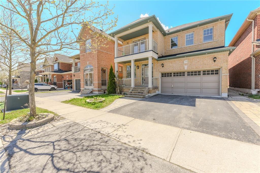 304 Dalgleish Garden Property Photo
