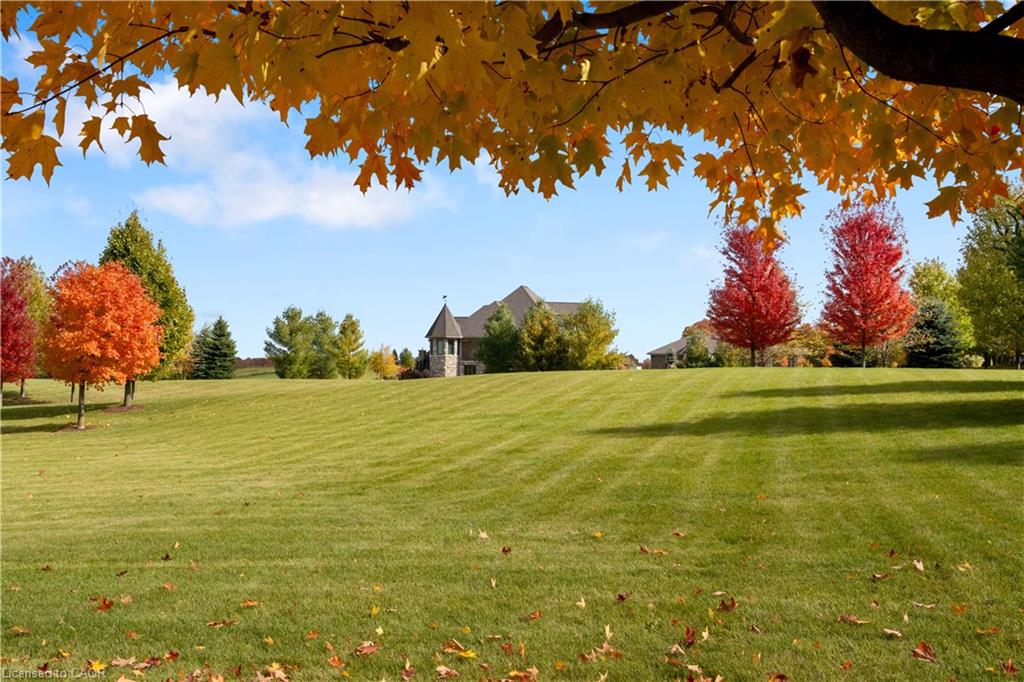 46 Anita Drive Property Photo 4