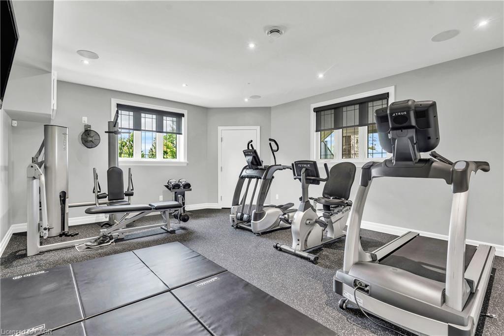 46 Anita Drive Property Photo 42