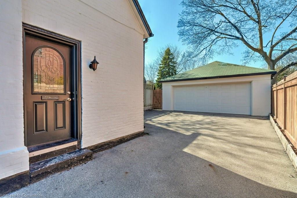 1427 Ontario Street Property Photo 6