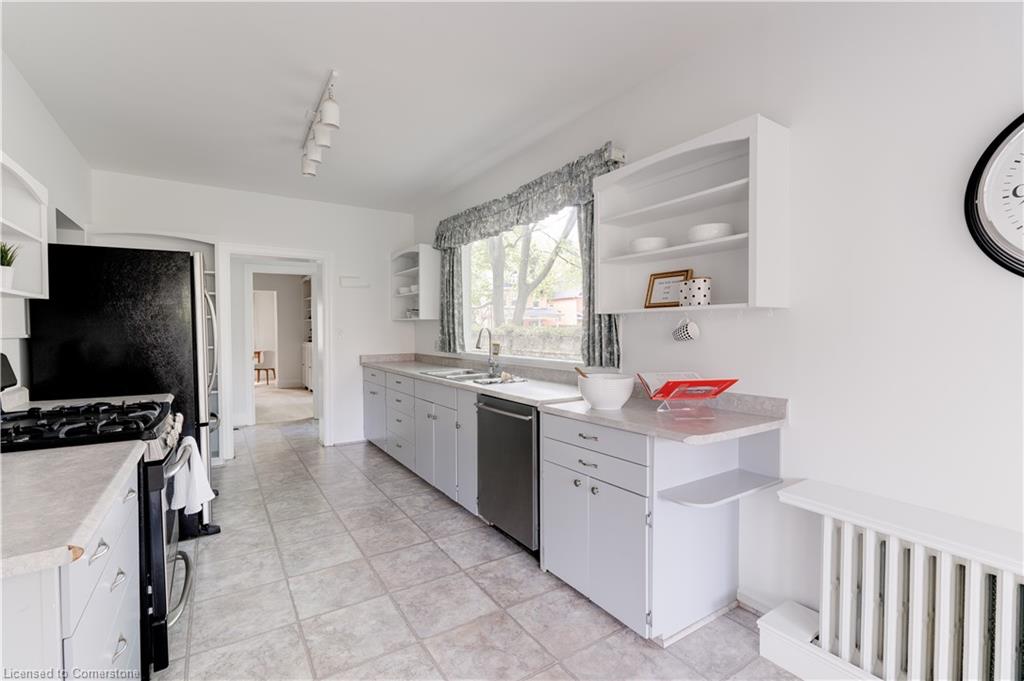 1427 Ontario Street Property Photo 24