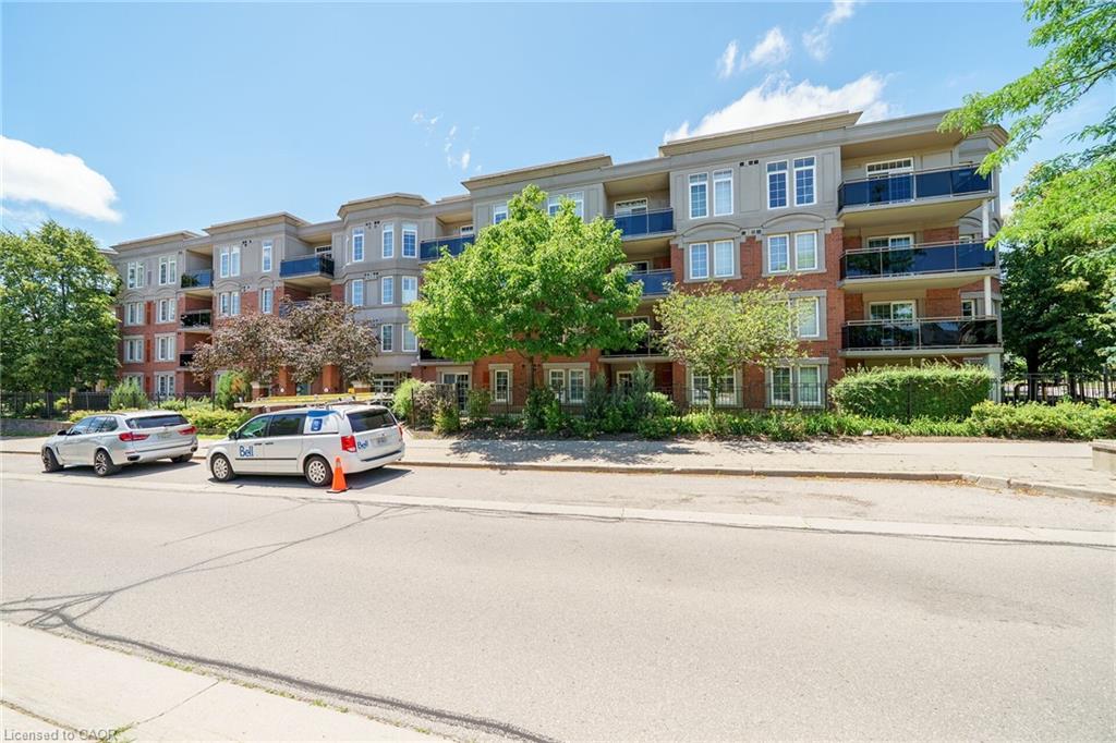 407-2300 Parkhaven Boulevard E Property Photo 6