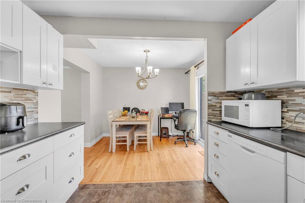 102-105 Hansen Road N Property Photo 8