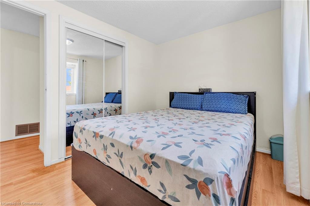 102-105 Hansen Road N Property Photo 21