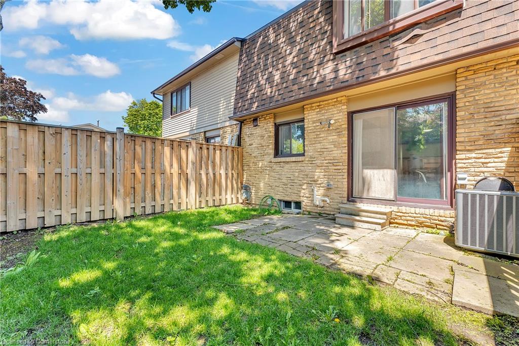 102-105 Hansen Road N Property Photo 31