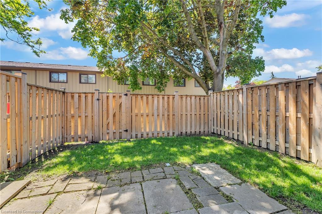 102-105 Hansen Road N Property Photo 33