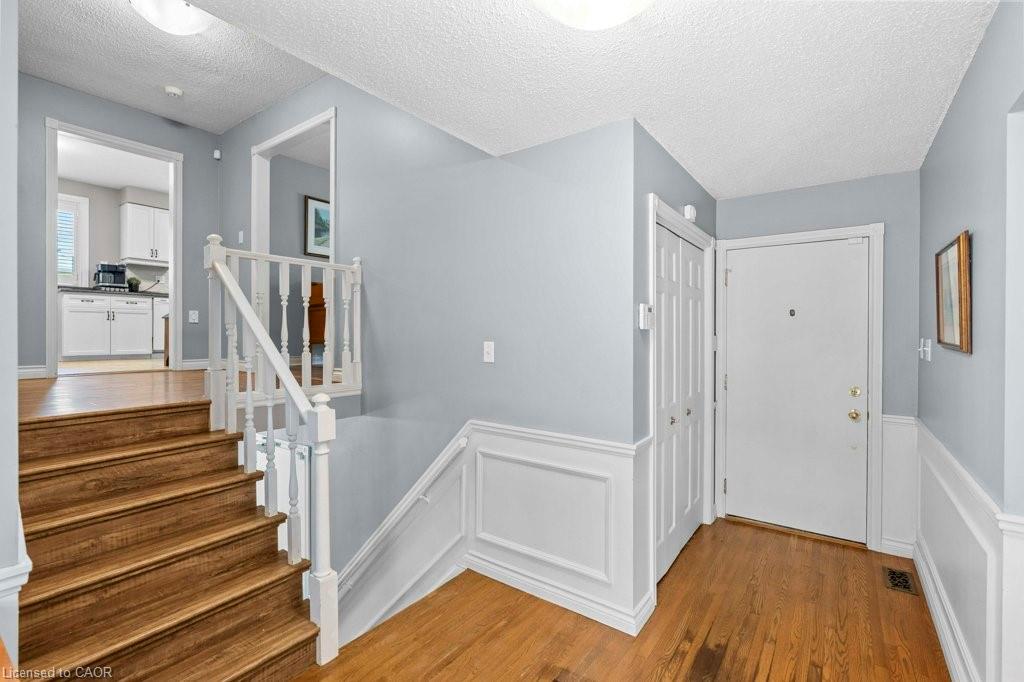 44 Cedarland Drive Property Photo 8