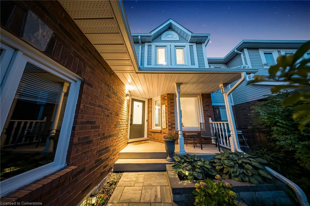 100 Fairgreen Close Property Photo 1