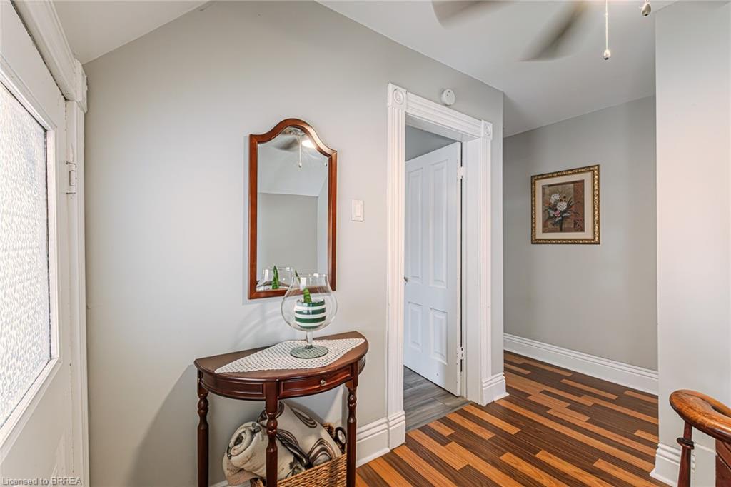 11 Alexander Street Property Photo 22