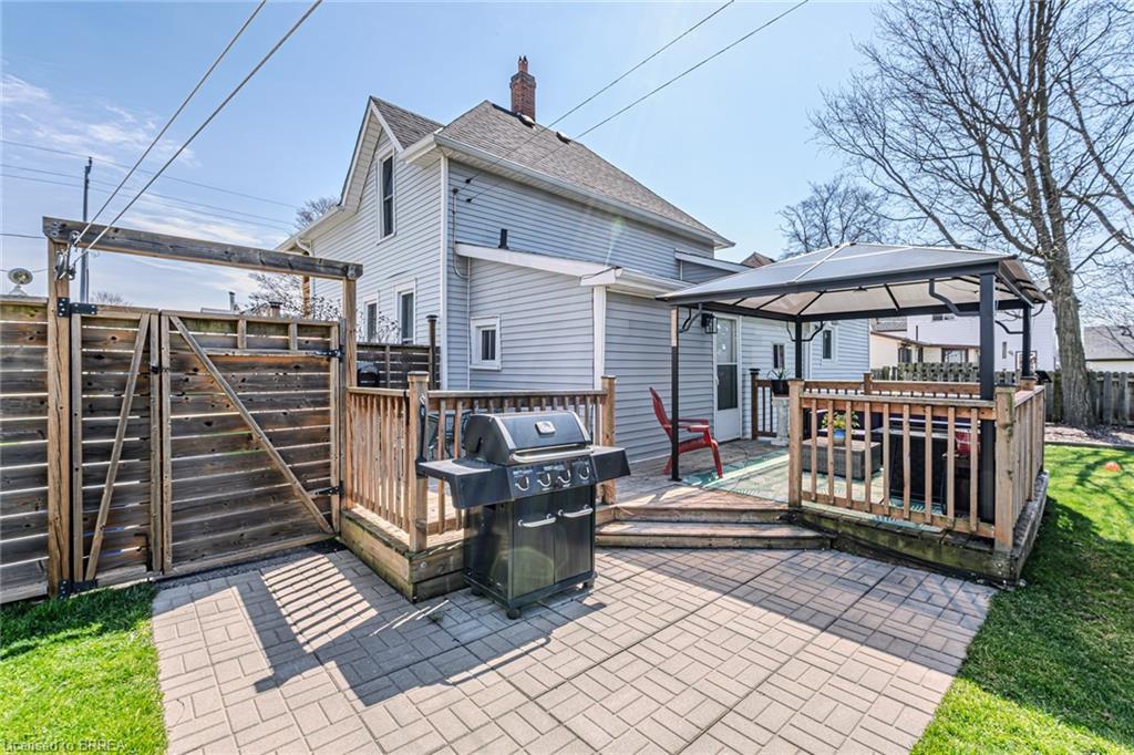 11 Alexander Street Property Photo 29