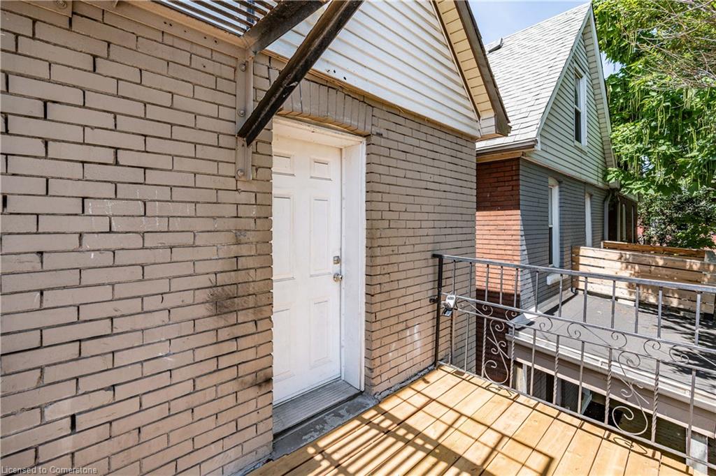 18 Barnesdale Avenue N Property Photo 40