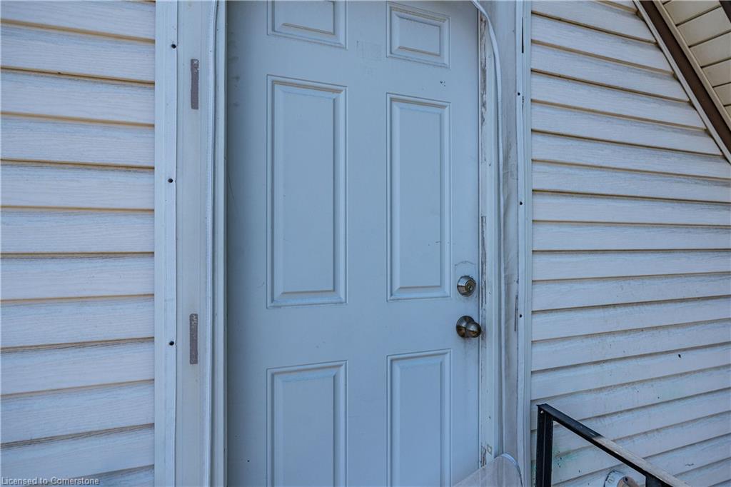 18 Barnesdale Avenue N Property Photo 43