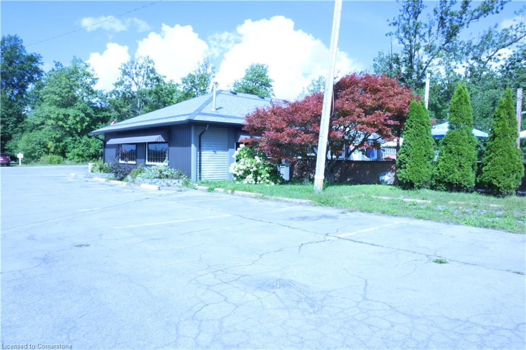 1882 Garrison Road Property Photo 10