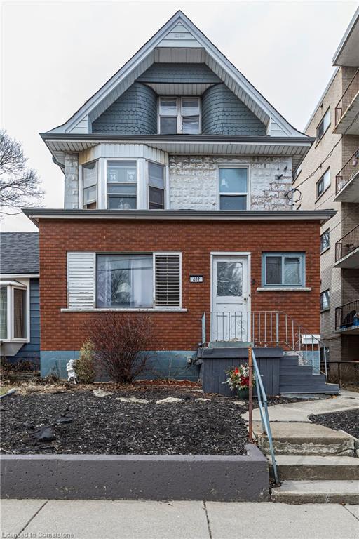 402 Dundurn Street S Property Photo 1