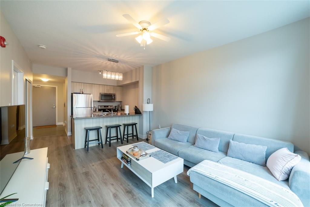 201-10 Concord Place Property Photo 11