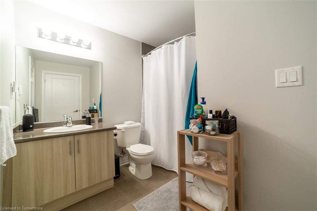 201-10 Concord Place Property Photo 16