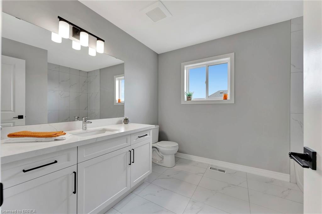 139 Craddock Boulevard Property Photo 11