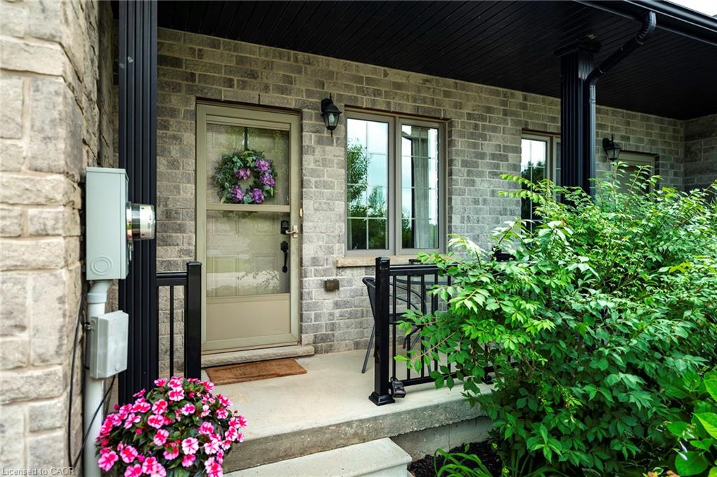 111 Samuel Drive Property Photo 4