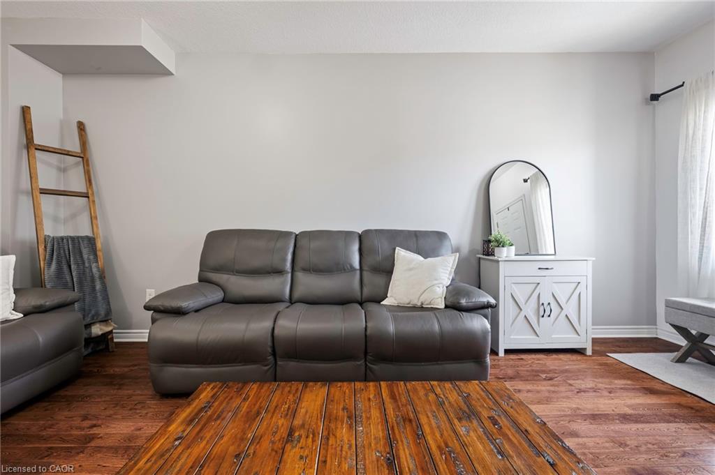 111 Samuel Drive Property Photo 8