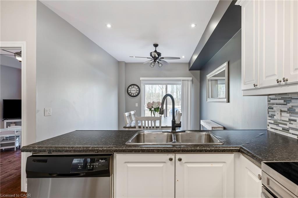 111 Samuel Drive Property Photo 14