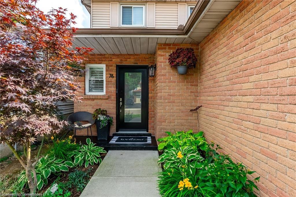 76 Megna Court Property Photo 1