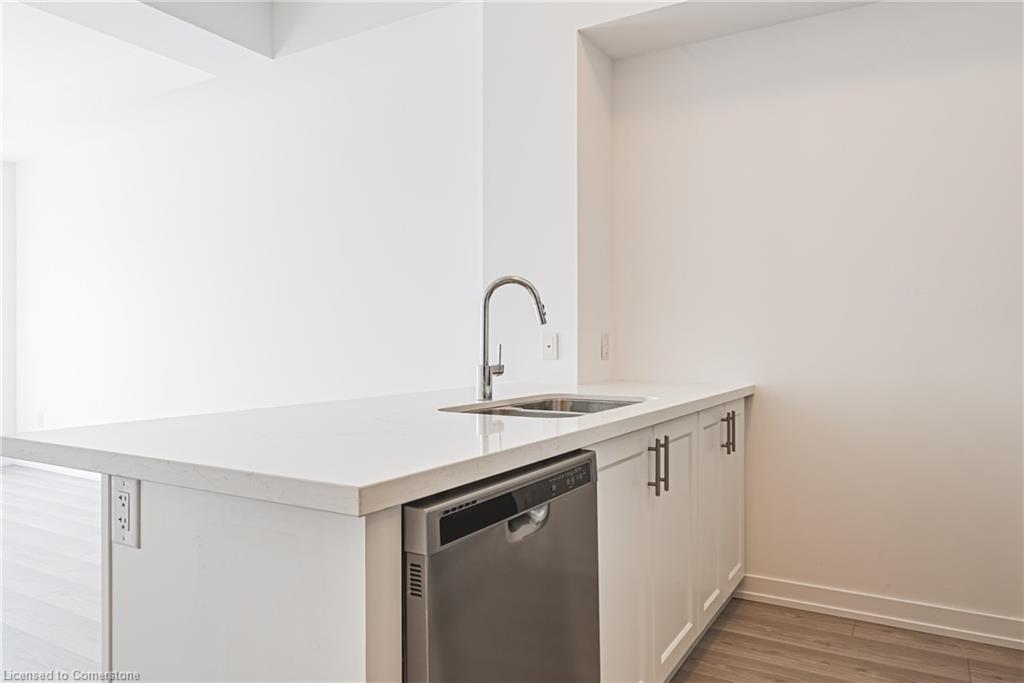 1213-450 Dundas Street E Property Photo 13