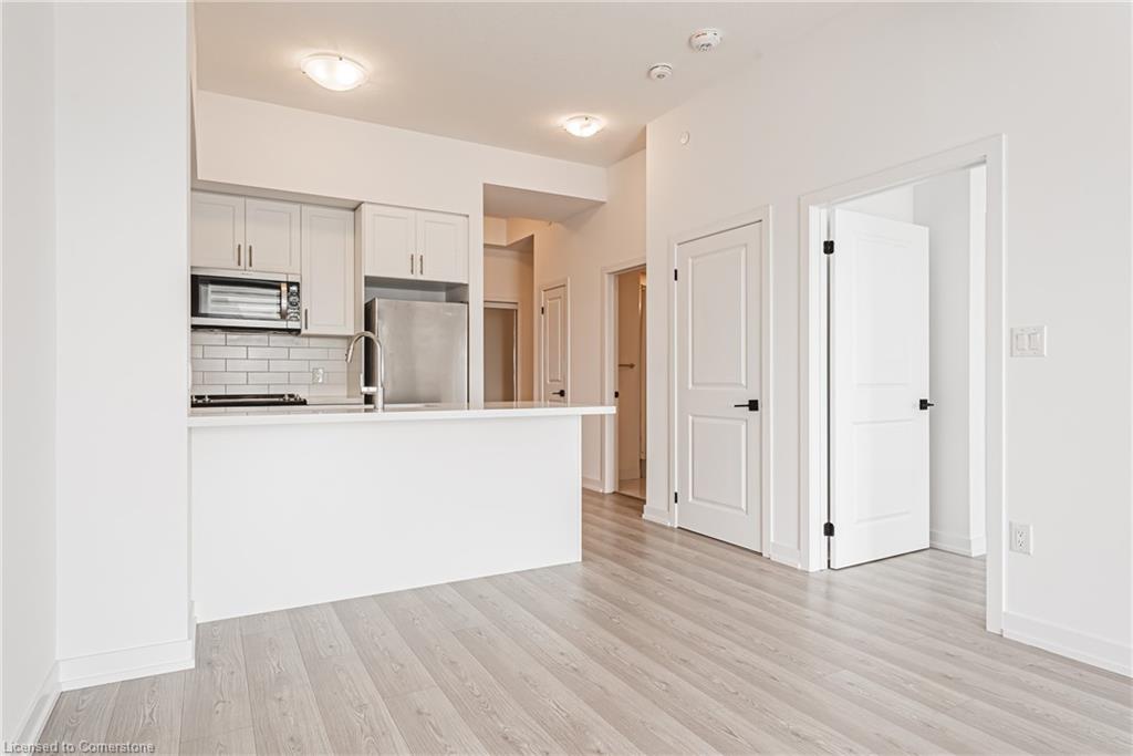 1213-450 Dundas Street E Property Photo 15