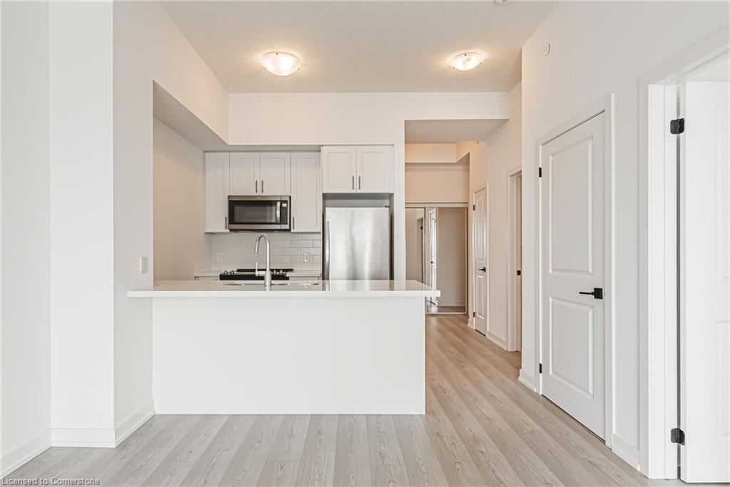 1213-450 Dundas Street E Property Photo 17