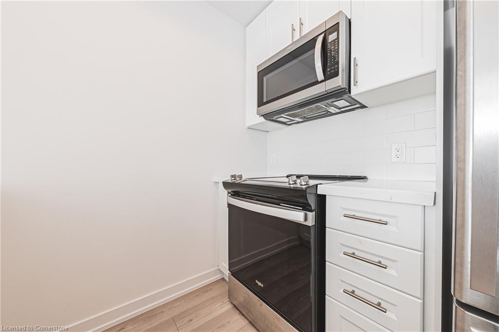 1213-450 Dundas Street E Property Photo 18