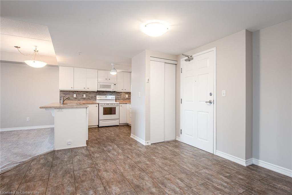 306-505 Margaret Street Property Photo 32