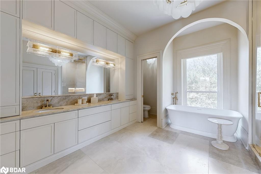 346 Picton Main Street Property Photo 21