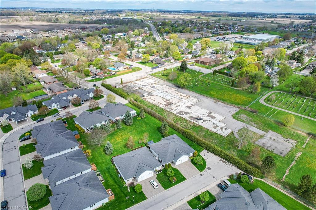 7 Village Drive Property Photo 28