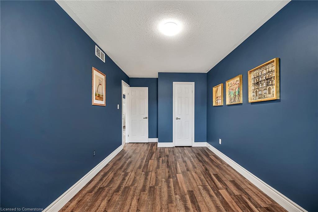 67 Erie Avenue Property Photo 24