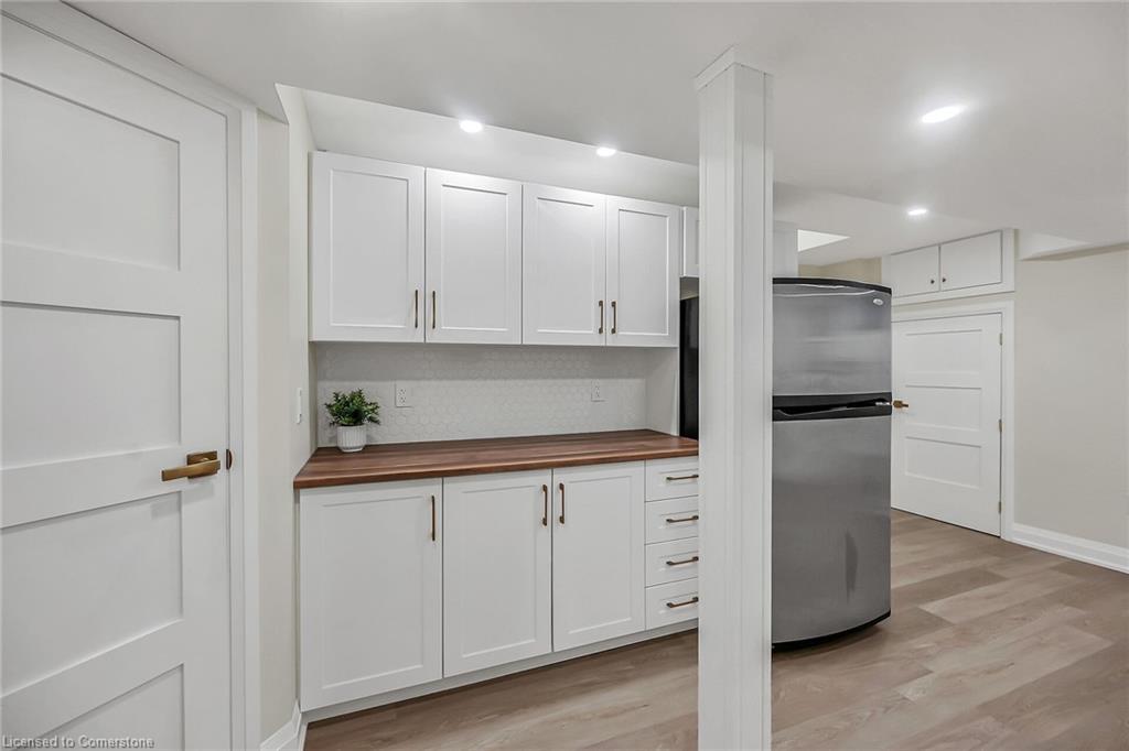 67 Erie Avenue Property Photo 28