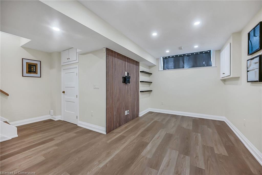67 Erie Avenue Property Photo 34