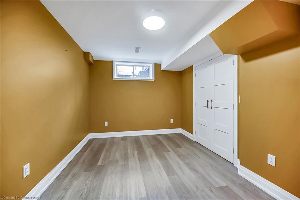 67 Erie Avenue Property Photo 35