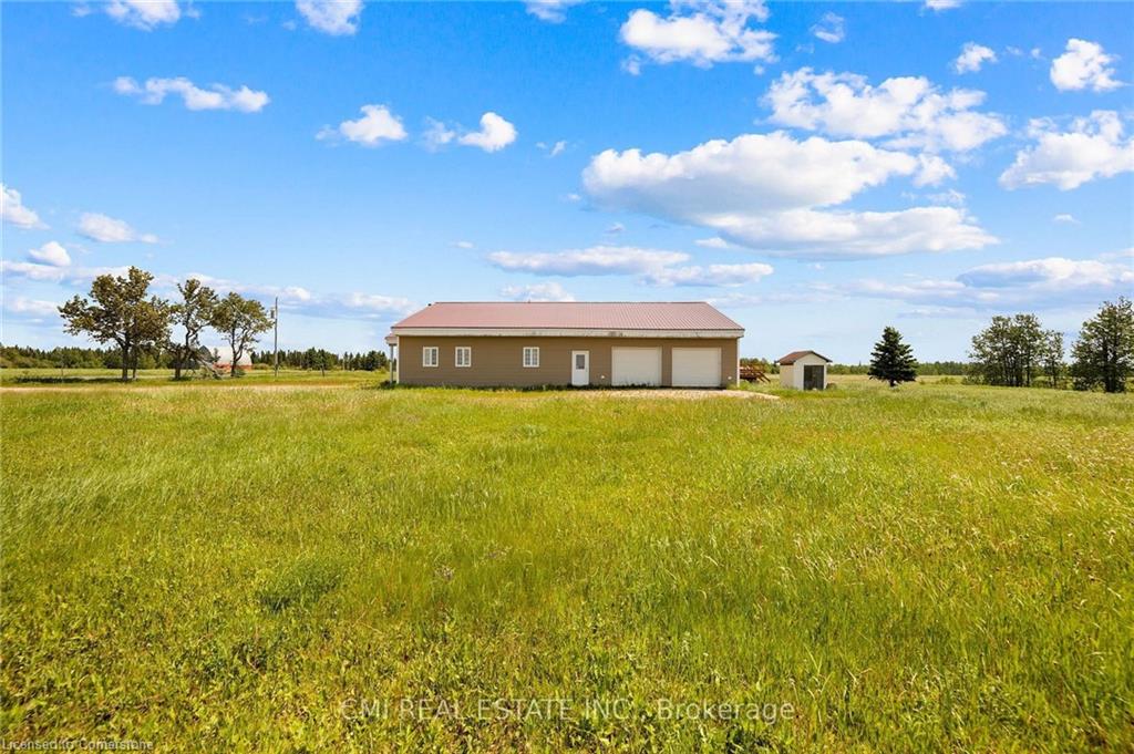 1632 Conc 2-3 Road Property Photo 1