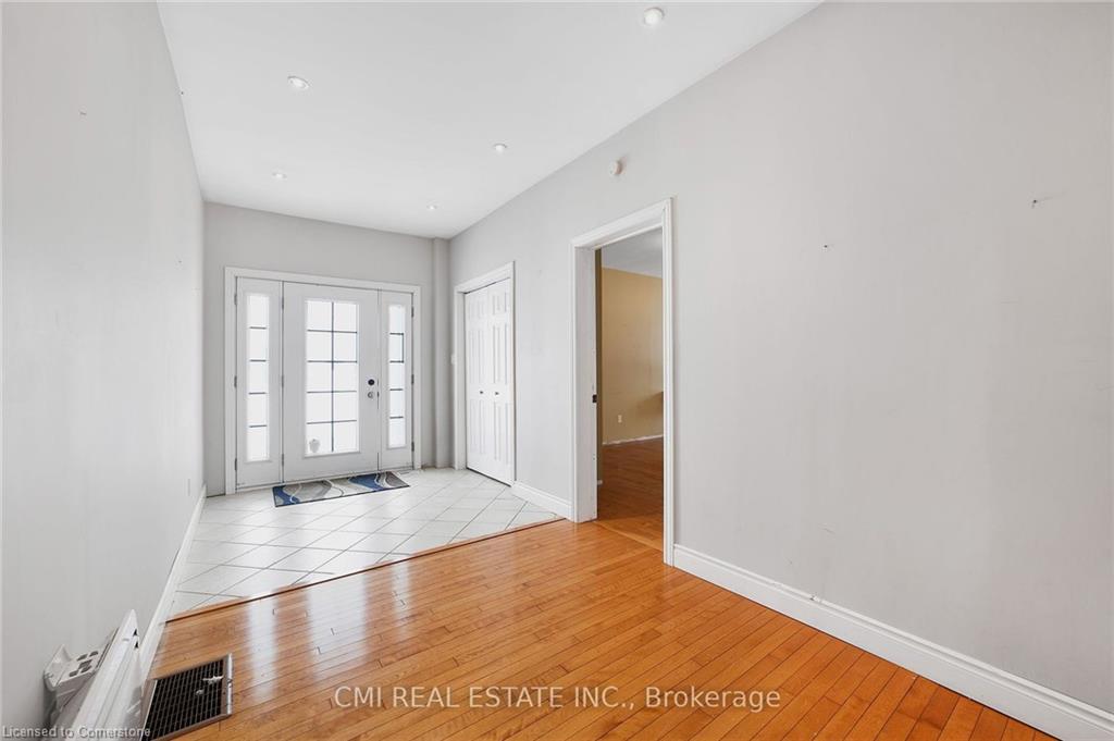 1632 Conc 2-3 Road Property Photo 6